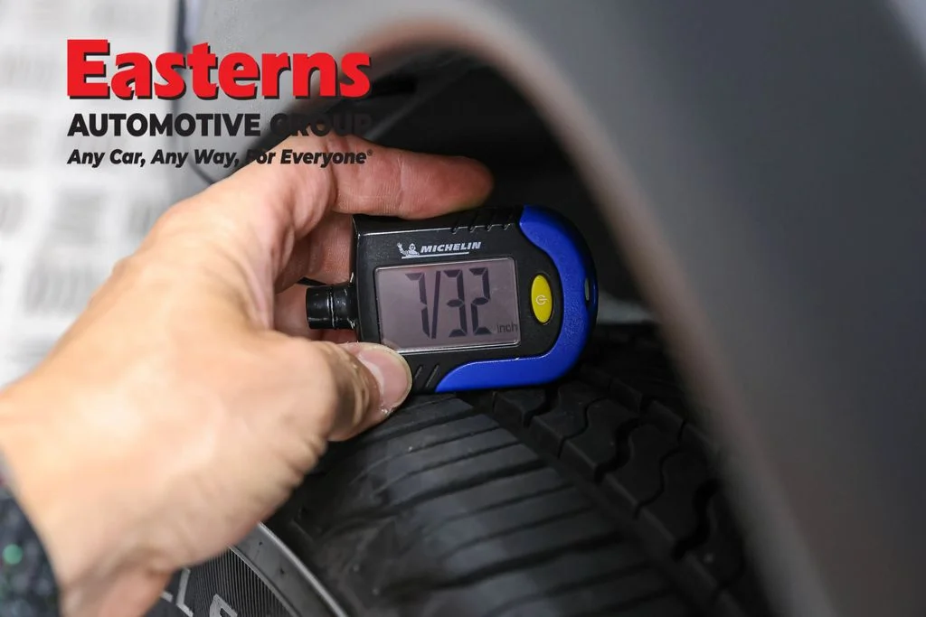 Used 2024 Blue Jeep Latitude image 26