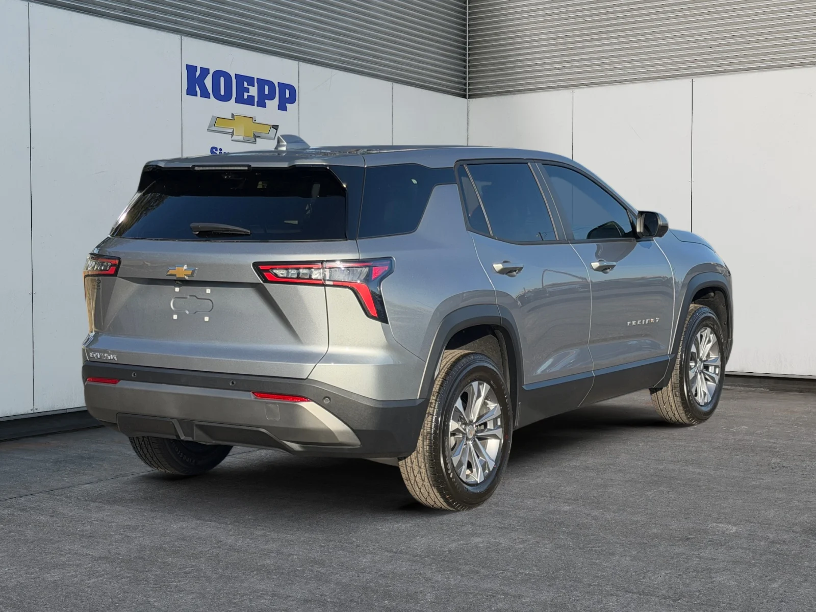 New 2027 Sterling Gray Metallic Chevrolet LT image 5