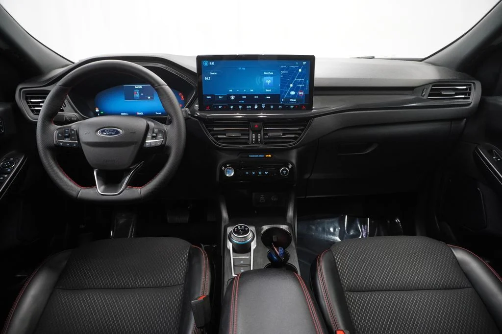 Used 2025 Black Ford ST-Line Elite image 27