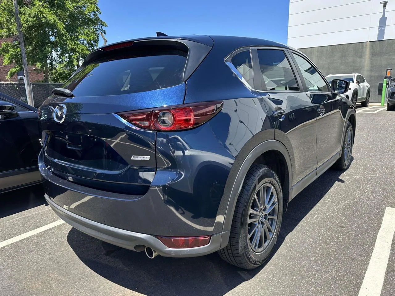Used 2019 Mazda CX-5 Touring with VIN JM3KFBCM3K0615752 for sale in Glen Cove, NY