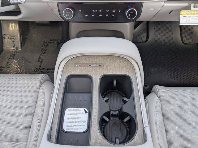 New 2026 Abyss Black Pearl Hyundai SEL FWD image 22