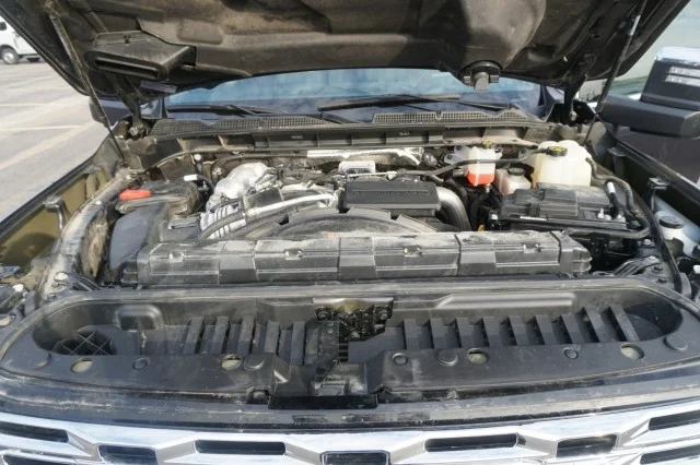Used 2024  GMC Denali image 43