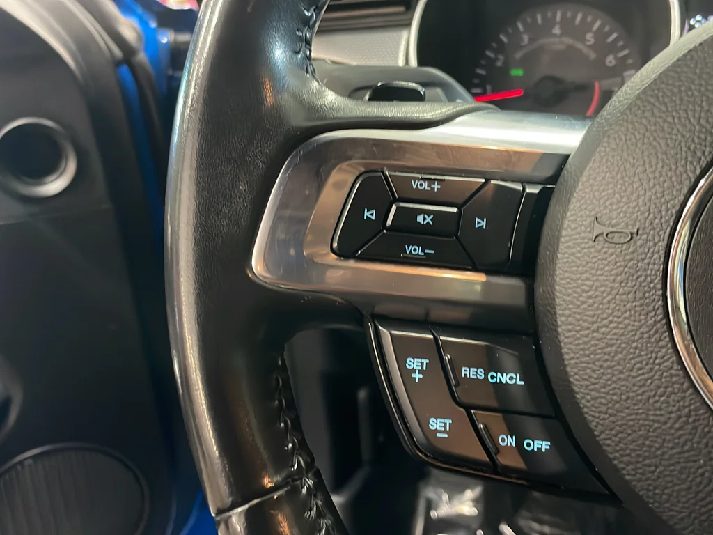 2021 Ford Mustang GT - Photo 15