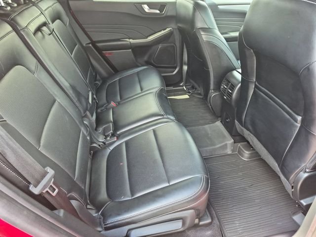 Used 2023 Red Ford Platinum image 19