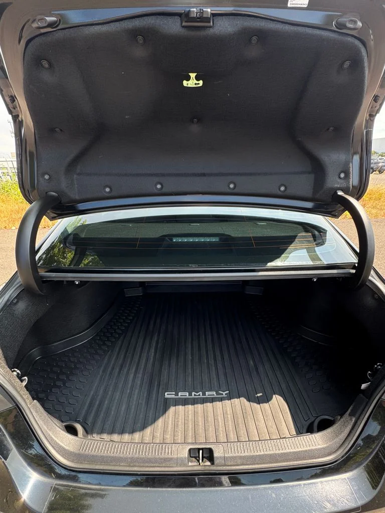 Used 2019 Midnight Black Metallic Toyota LE image 9