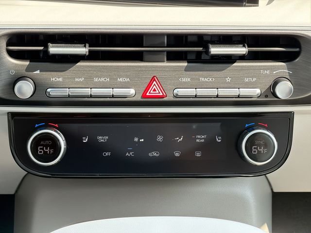 New 2026 White Hyundai SEL 7P image 46