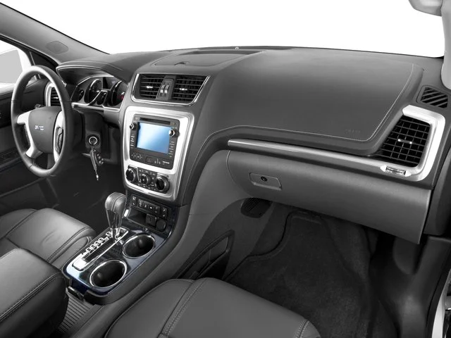 Used 2017 White Frost Tricoat GMC Limited image 19