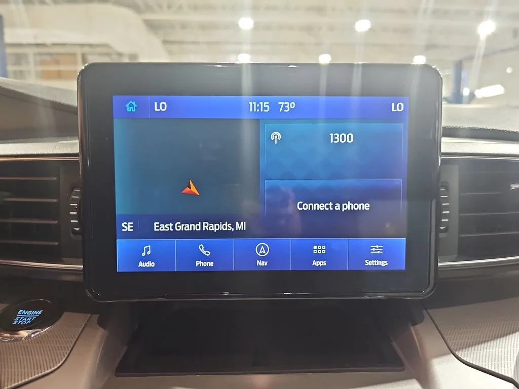Used 2022 Red Ford XLT image 29