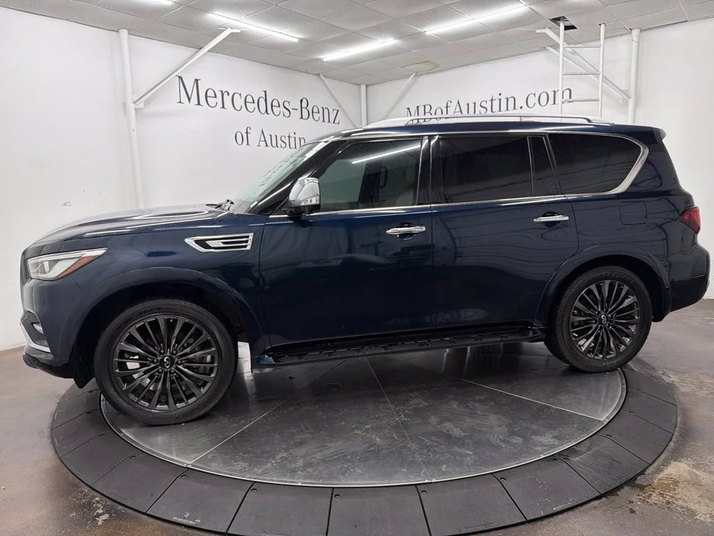 Used 2023 Blue INFINITI Sensory image 4