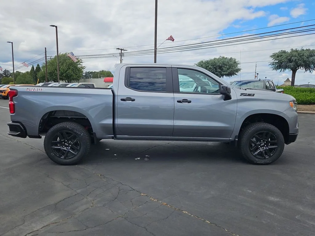 2026 Chevrolet Silverado 1500 LT Trail Boss - Photo 7