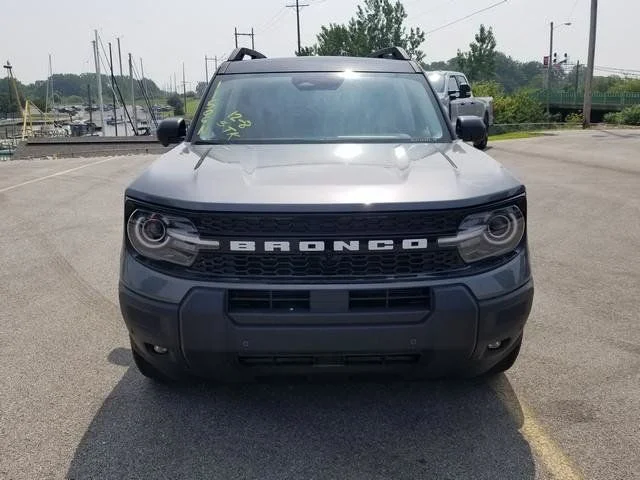 New 2025 Carbonized Gray Metallic Ford Outer Banks® image 8