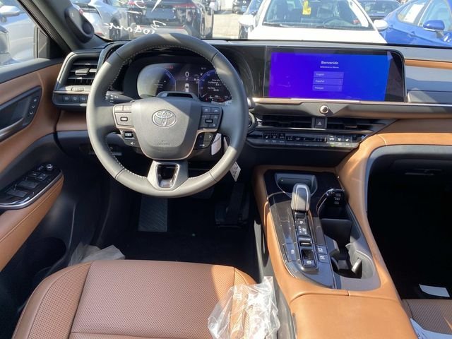 New 2026 Oxygen White Toyota Limited image 9