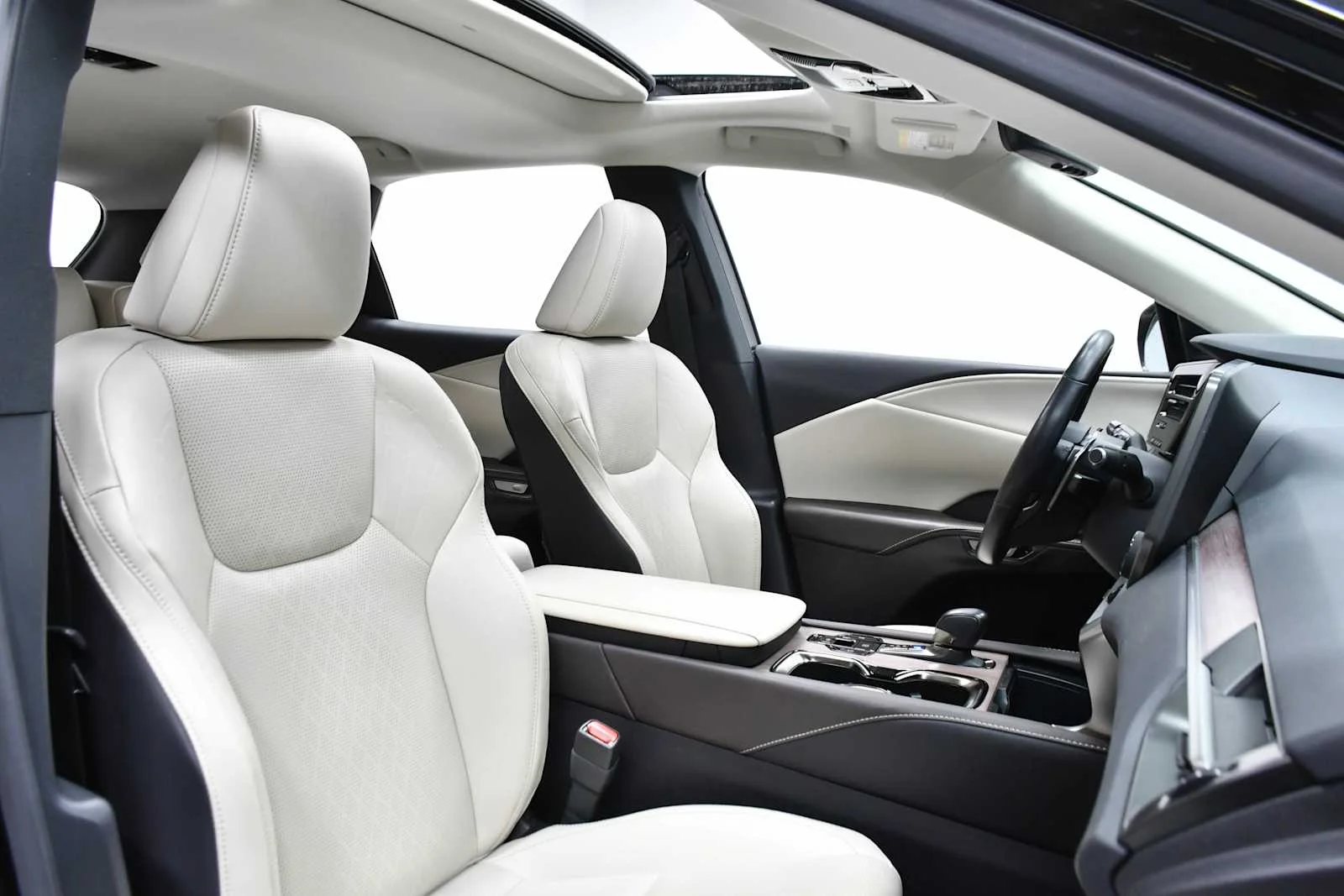 Certified Used 2023 CAVIAR Lexus Premium Plus image 21