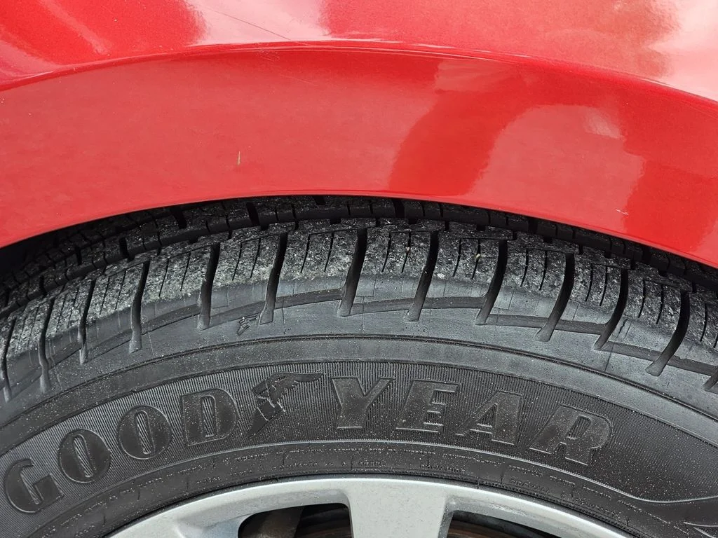 Used 2015 Red Mazda i Sport image 28