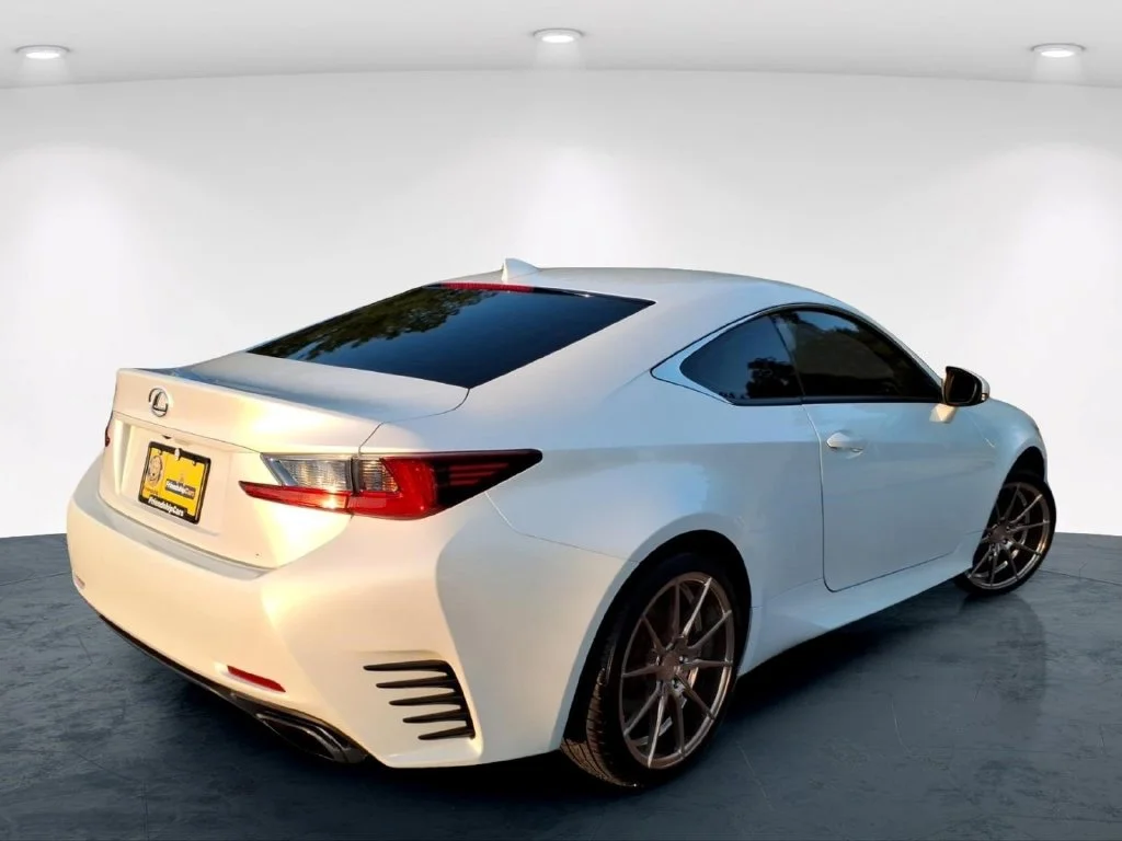 Used 2017 White Lexus 300 image 6