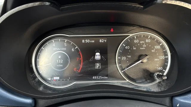 Used 2025 Black Nissan 1.6 SV image 13