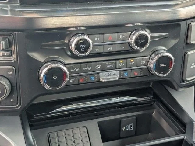 New 2026 Avalanche Ford F-250® Lariat® image 30