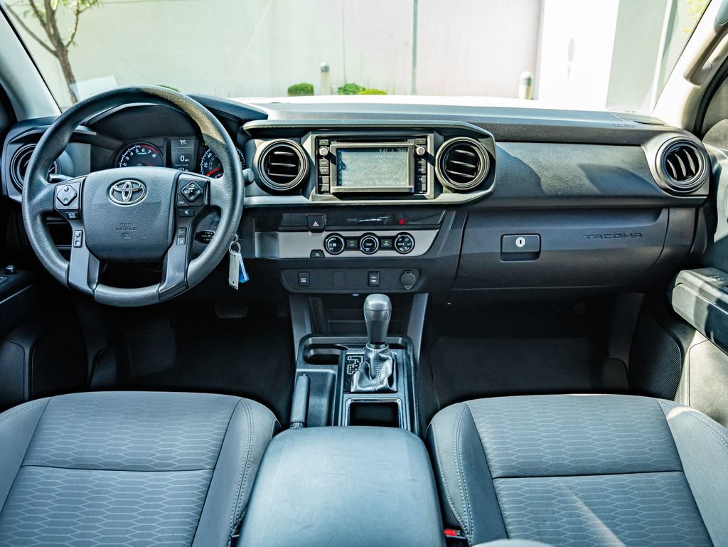 Used 2018 Super White Toyota SR image 29