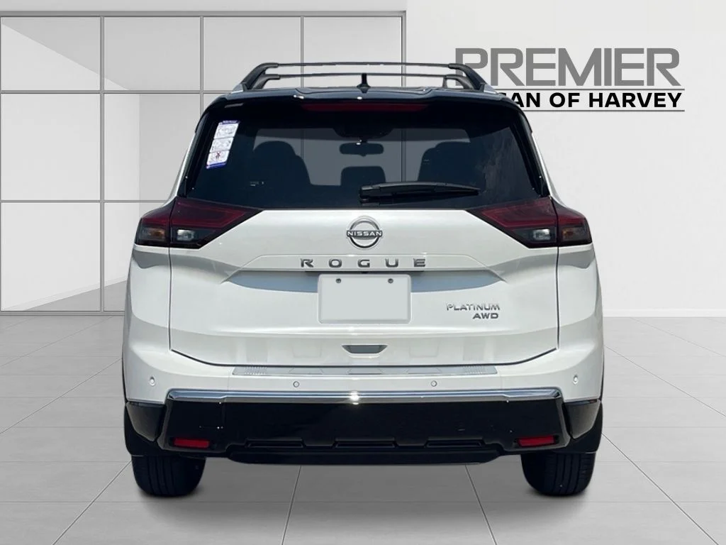 New 2026 Everest White Pearl TriCoat / Super Black Two-tone Nissan Platinum image 4