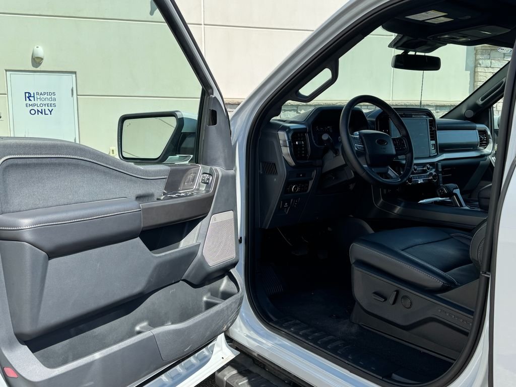 2025 Ford F-150 Lariat - Photo 27