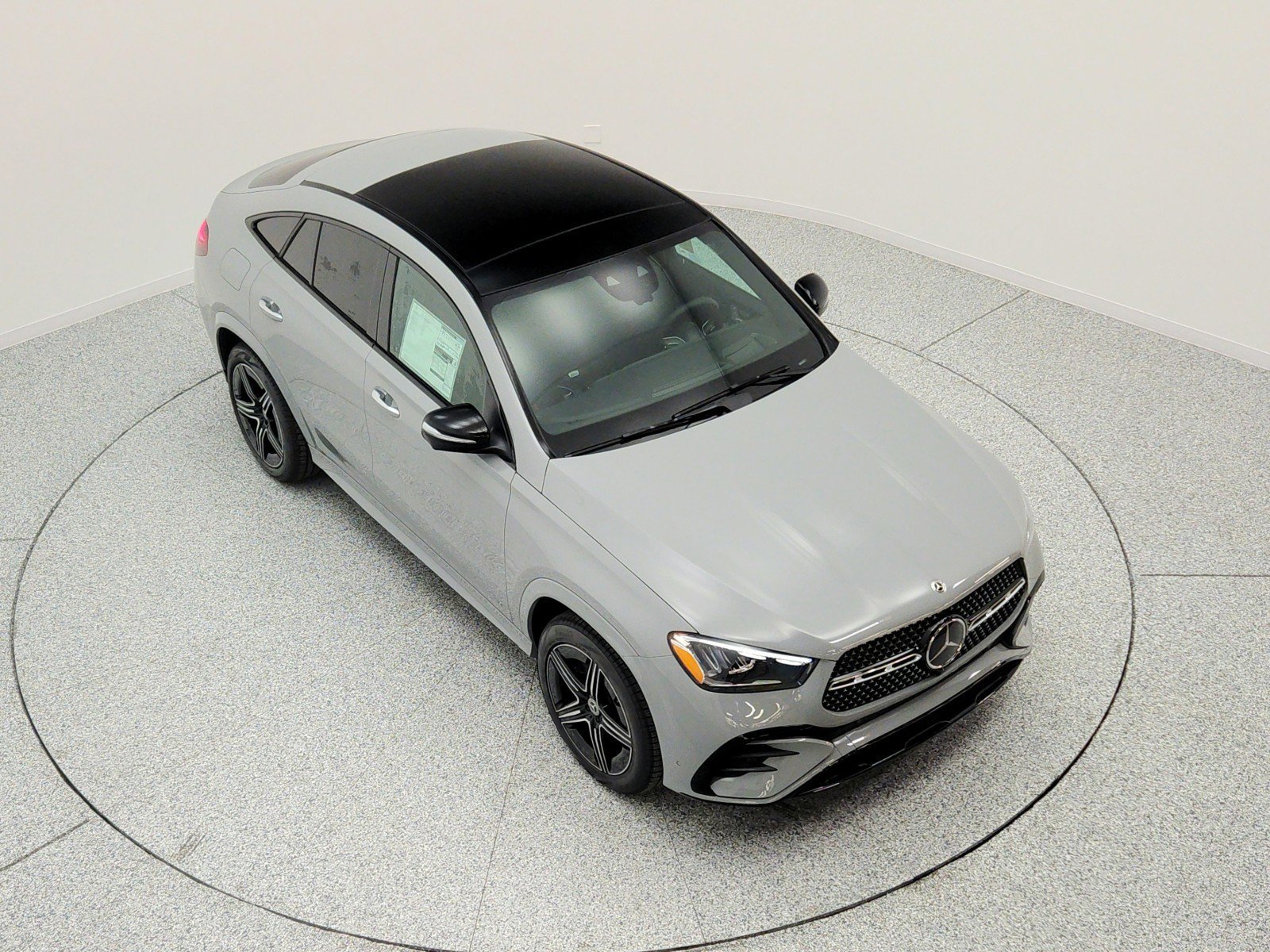 New 2026 MANUFAKTUR Alpine Grey Mercedes-Benz GLE 450 4MATIC® Coupe image 47