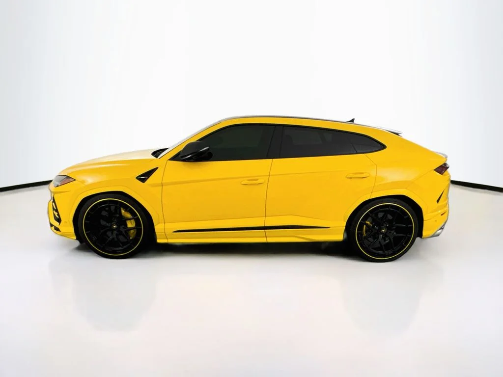 Used 2020 Gialllo Auge Lamborghini  image 8