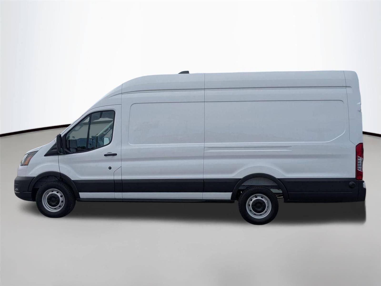 New 2026 Oxford White Ford Cargo Van image 8