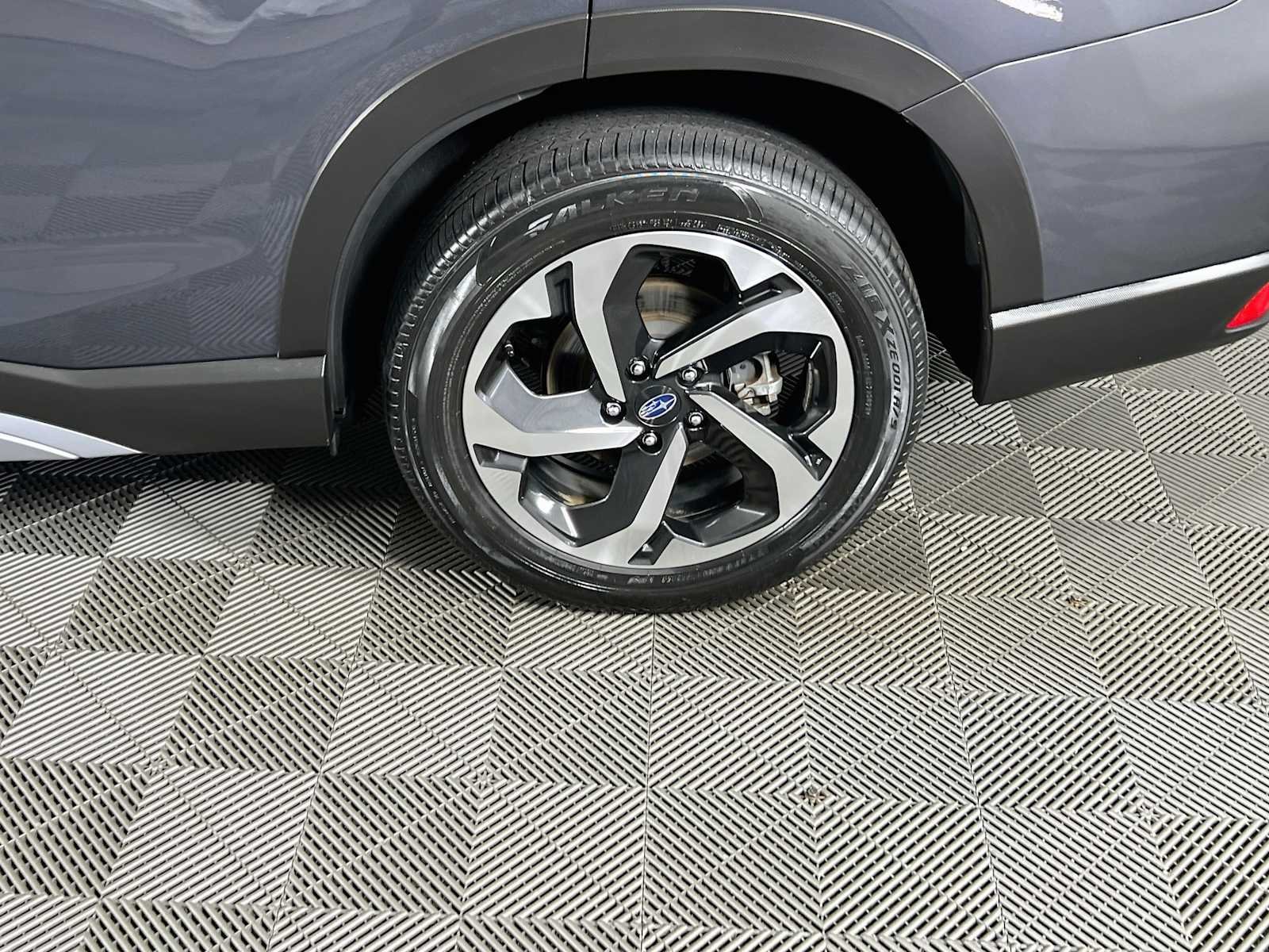 Used 2023 Magnetite Gray Metallic Subaru Touring image 31
