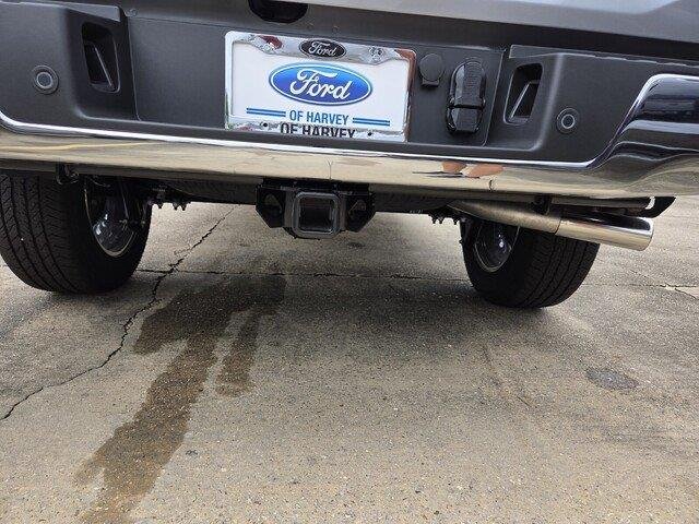 New 2026 Iconic Silver Metallic Ford Lariat® image 30