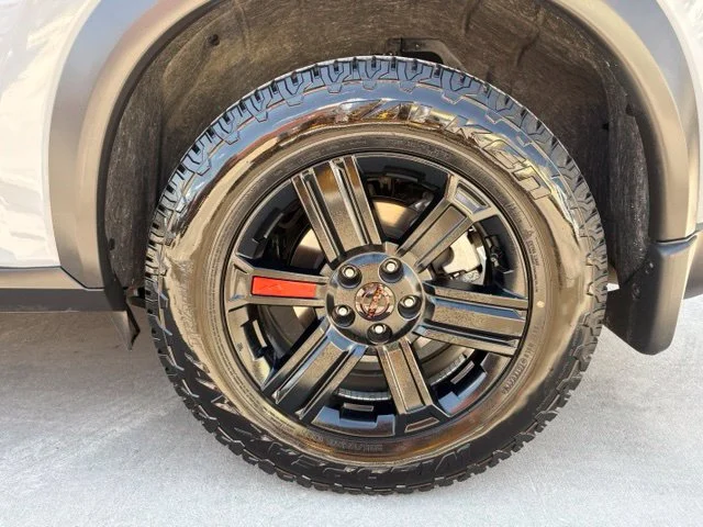 Used 2025 Gray Nissan Rock Creek image 11