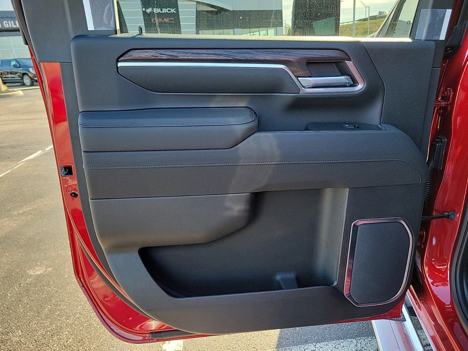 2026 GMC Sierra 2500HD SLT - Photo 13