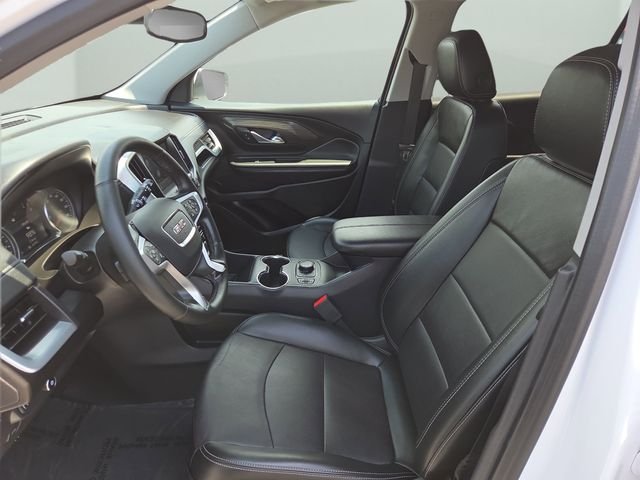 Used 2024 Summit White GMC SLT image 32