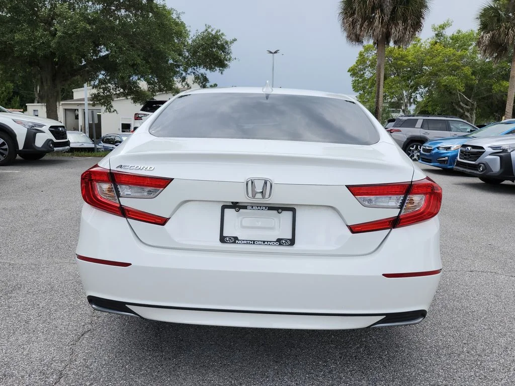 Used 2019 White Honda EX-L image 4