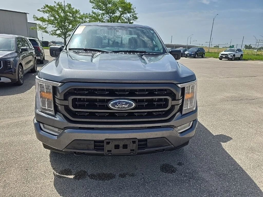 Certified Used 2022 Gray Ford XLT image 2