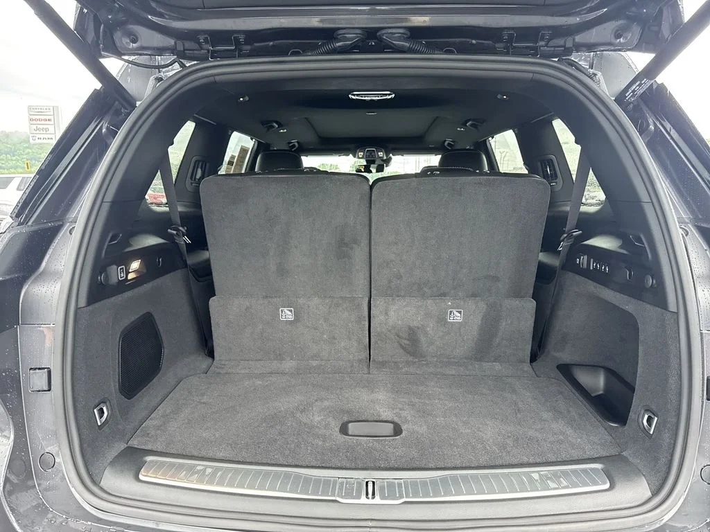Used 2025 Gray Jeep Overland image 25