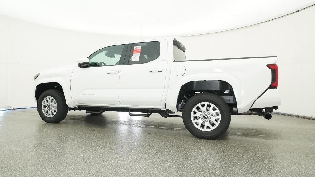 2026 Toyota Tacoma SR5 - Photo 39