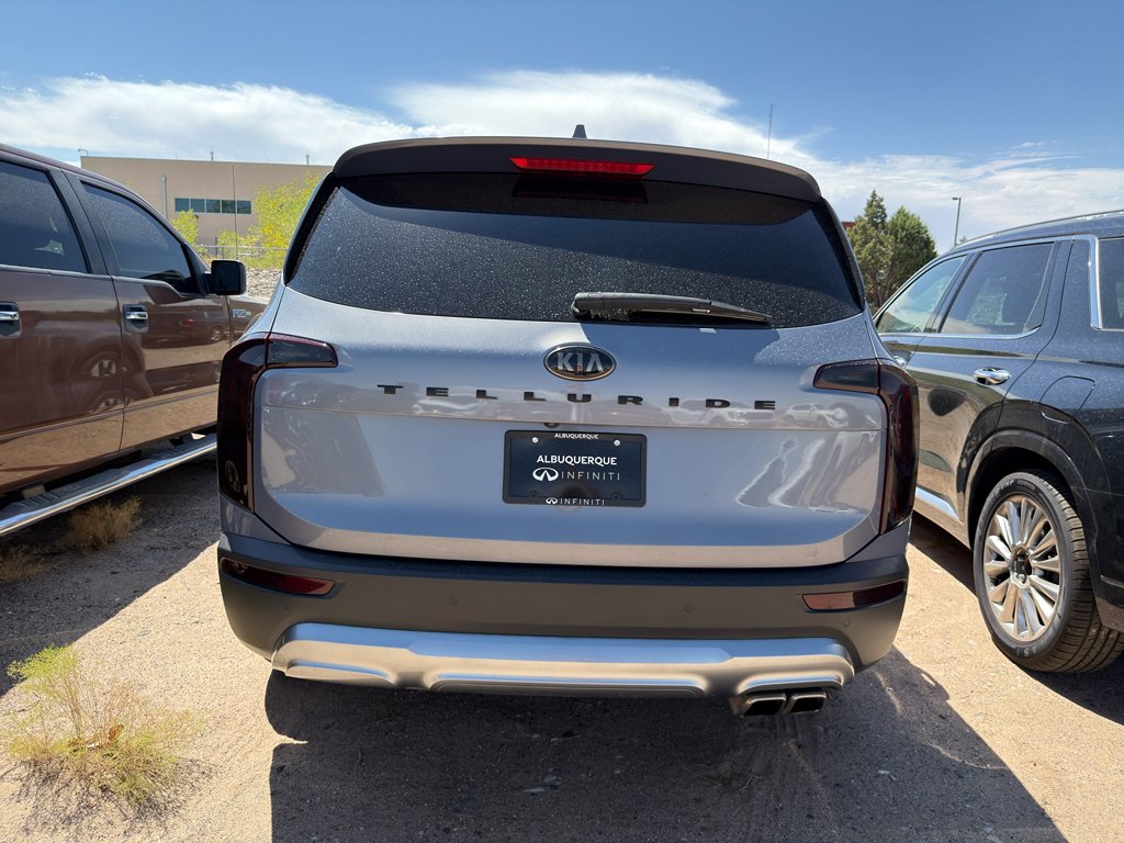 Used 2021 Everlasting Silver Kia S image 5