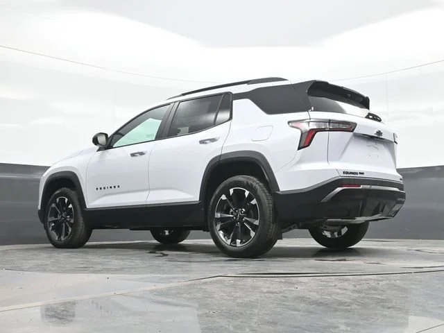 New 2026 Polar White Tricoat Chevrolet RS image 19