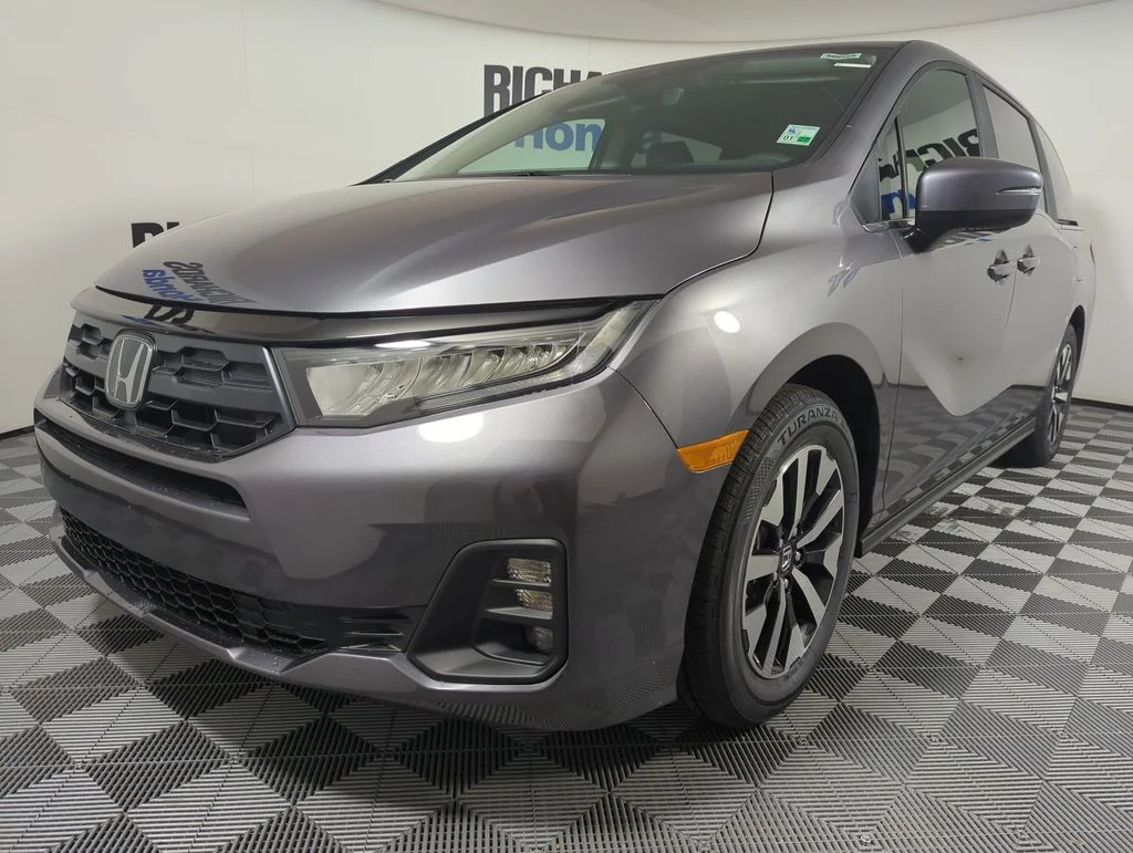 2026 Honda Odyssey EX-L's photo