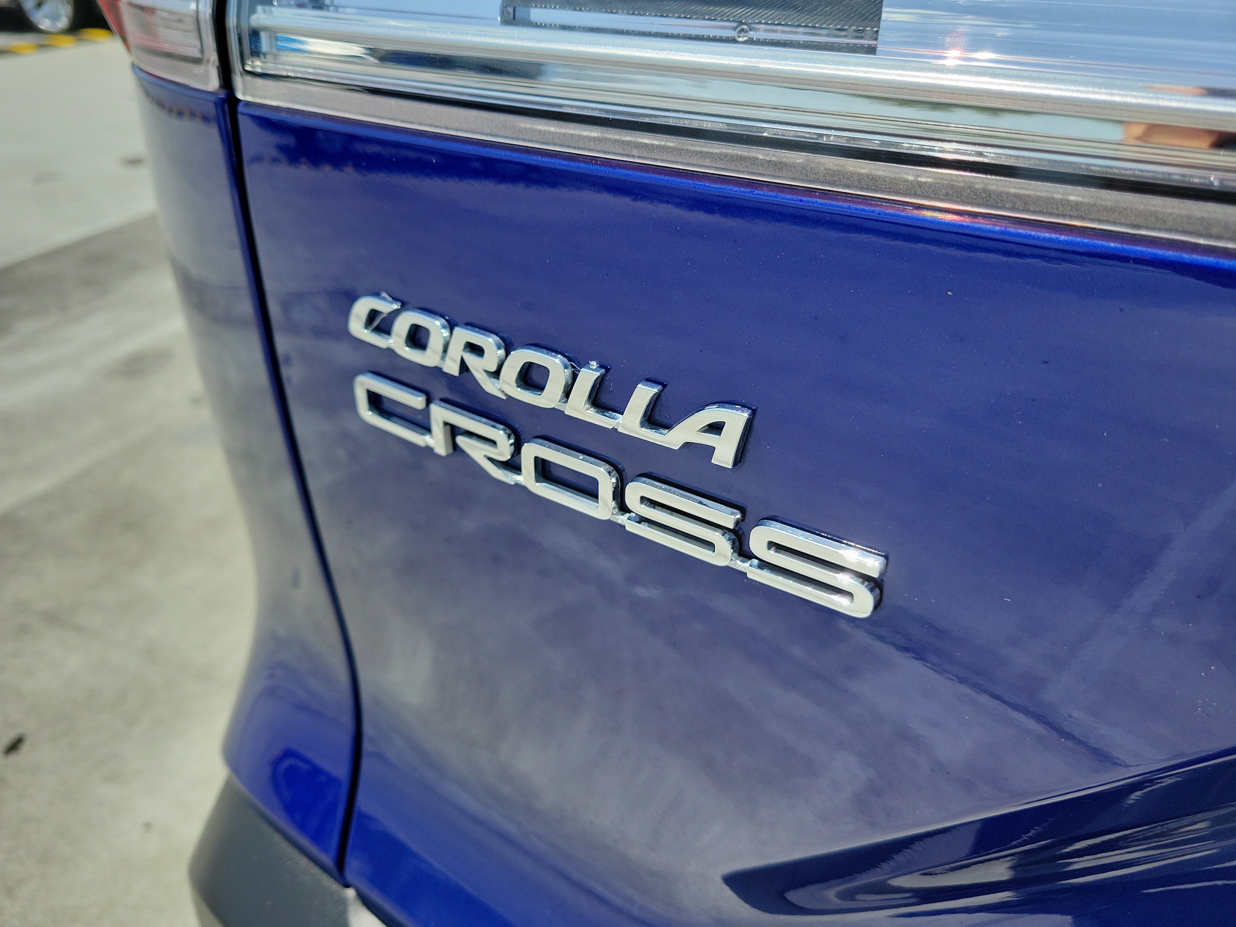 Used 2024 Blue Toyota LE image 9