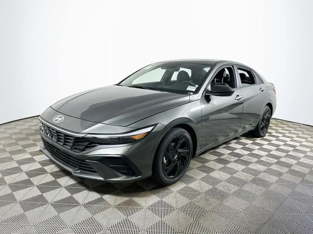 New 2026 Hyundai ELANTRA SEL Sport