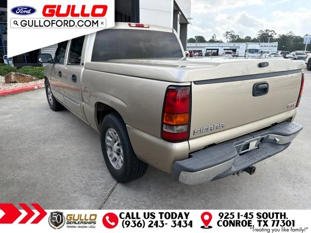 Used 2005 Sand Beige Metallic GMC SLE image 8