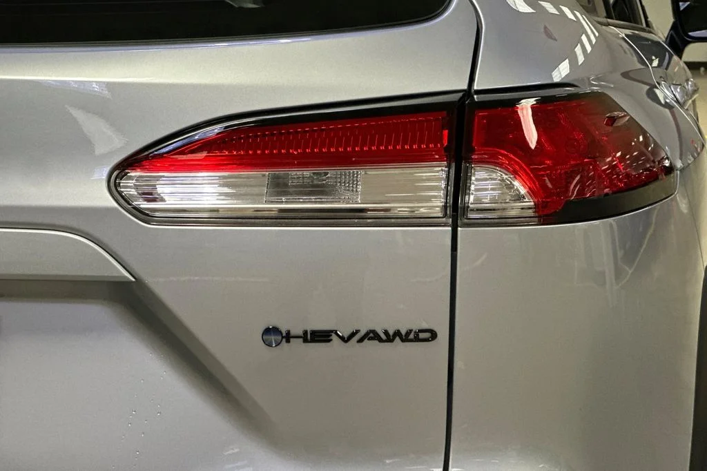 Certified Used 2025 Silver Toyota Hybrid S image 27