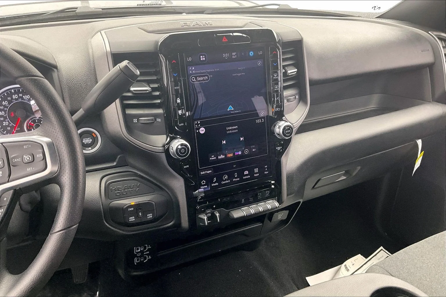 2027 RAM Ram 2500 Pickup Tradesman/Black Express - Photo 7