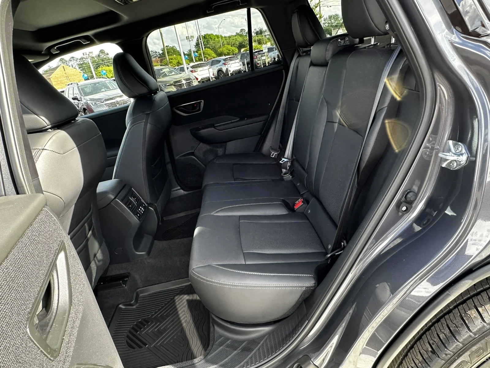 New 2026 MAGNETITE GRAY METALLIC Subaru Limited image 10