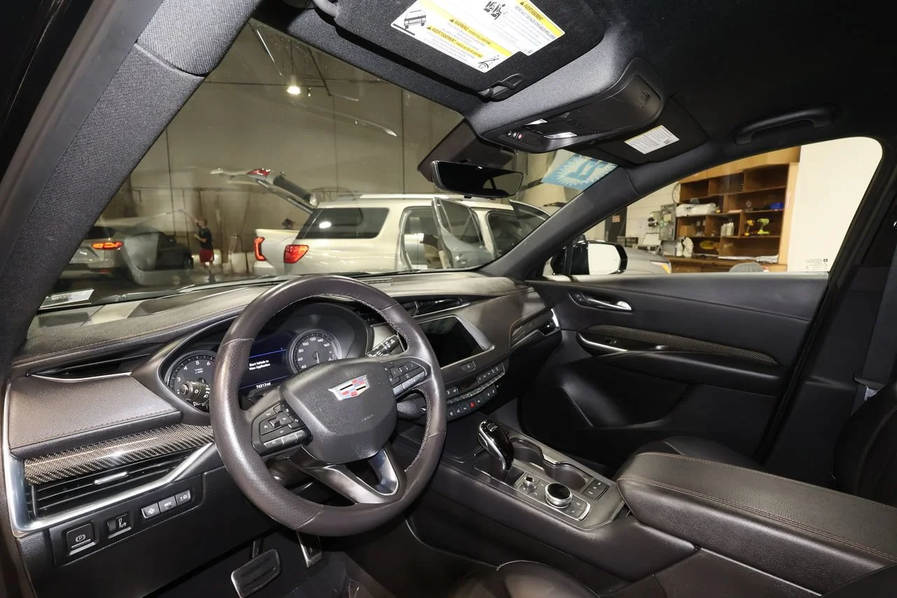 Used 2022 Stellar Black Metallic Cadillac Sport image 9