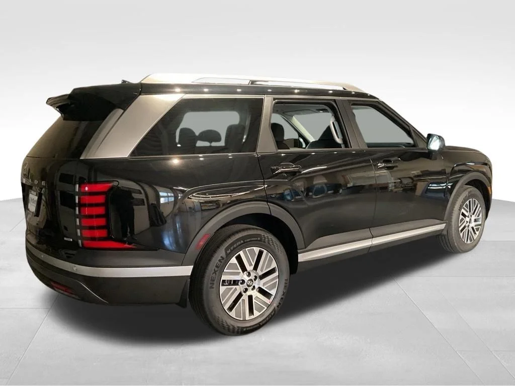 New 2026 White Hyundai SEL image 5