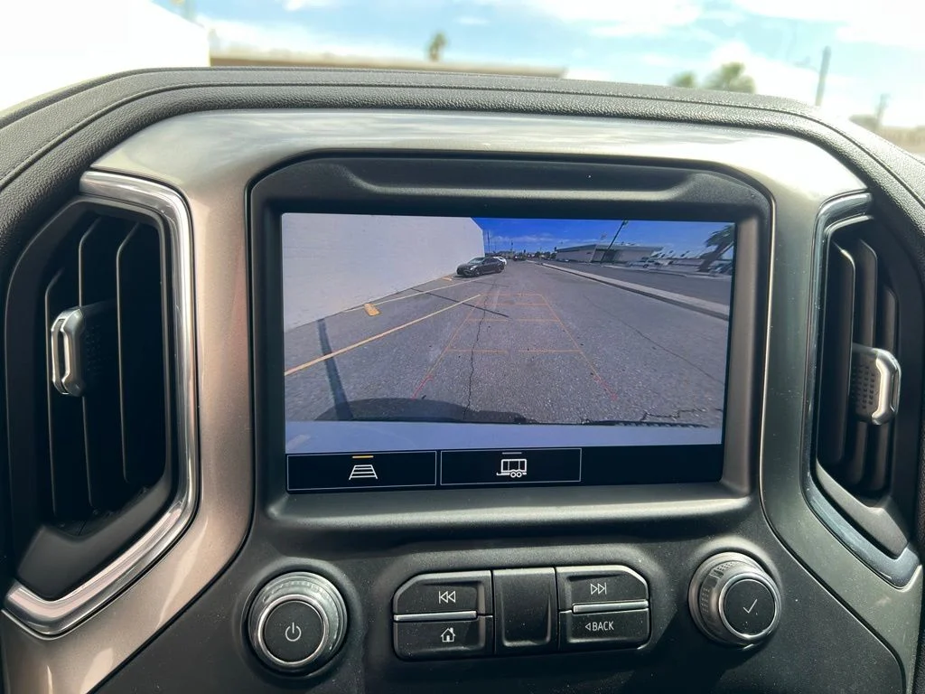 Used 2021 Summit White Chevrolet LT image 14