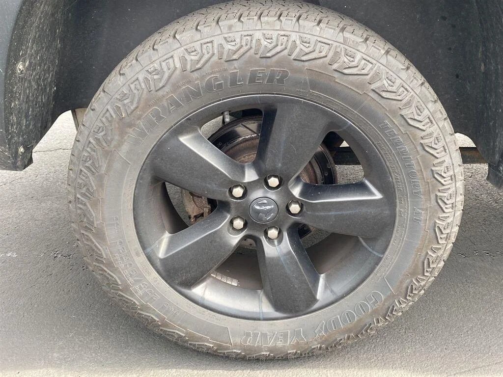 Used 2019 Granite Crystal Metallic Clearcoat Ram Warlock image 13