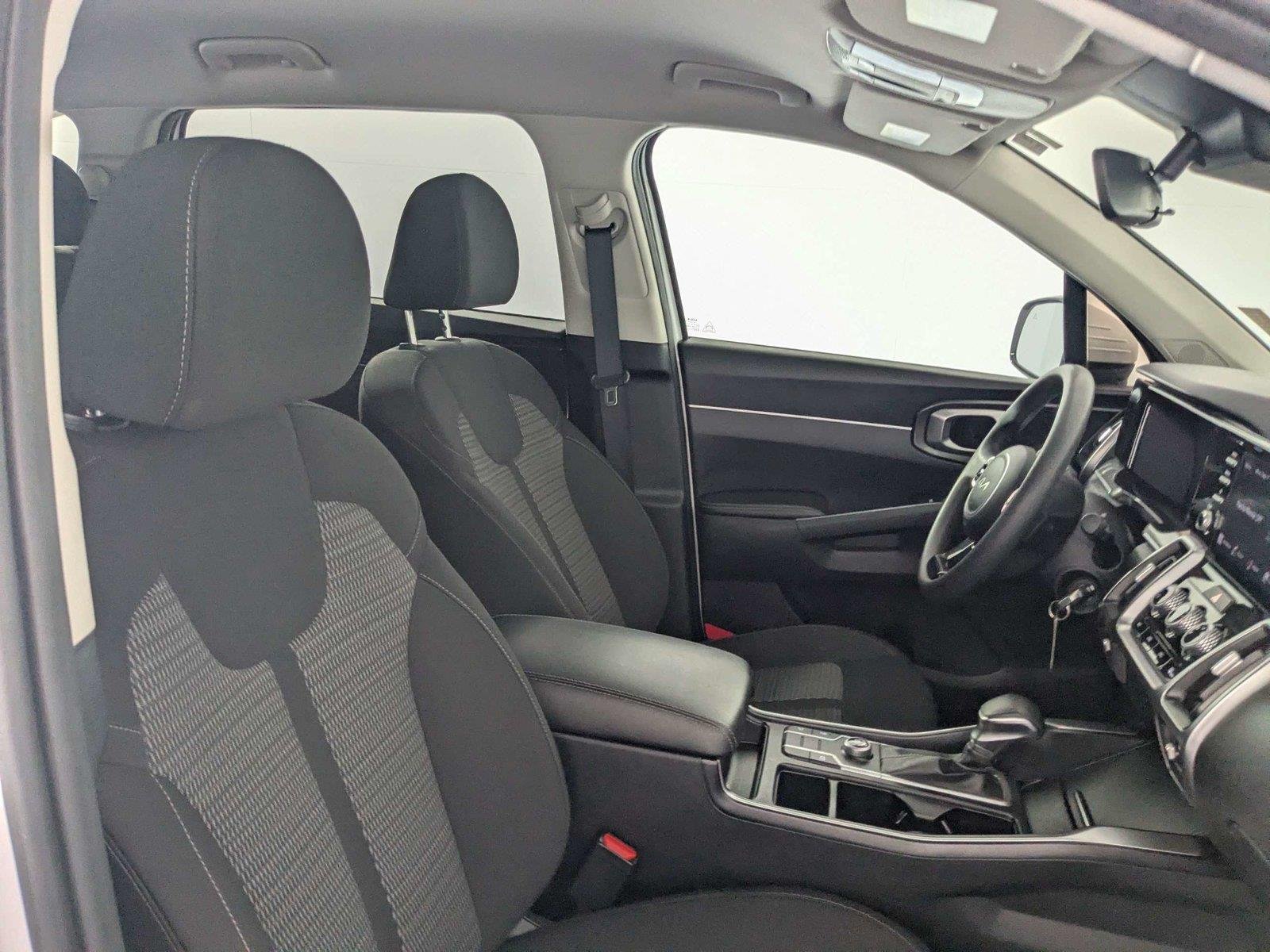 Used 2023 Glacial White Pearl Kia LX image 30